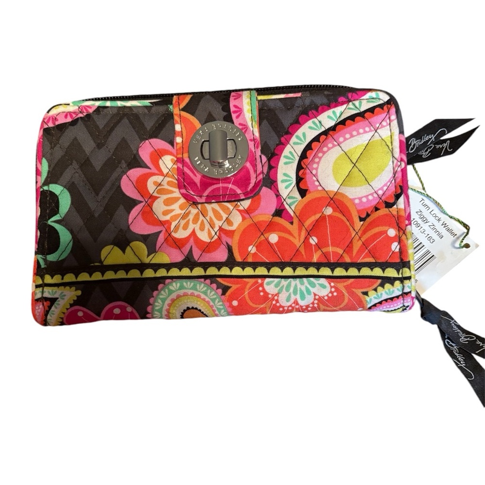Vera Bradley Turn Lock Wallet NWT